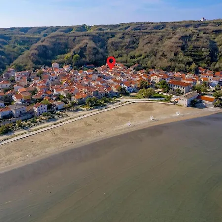 2 Bedroom Cozy Home In Susak Casa vacanze *
