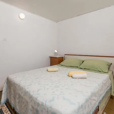 Casa vacanze 2 Bedroom Cozy Home In Susak *