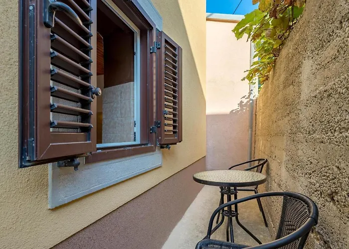 2 Bedroom Stunning In 度假居