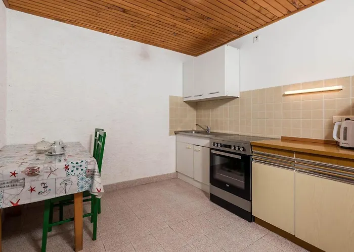 度假居 2 Bedroom Stunning In 苏萨克