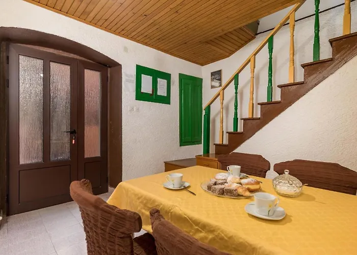 度假居 2 Bedroom Stunning In