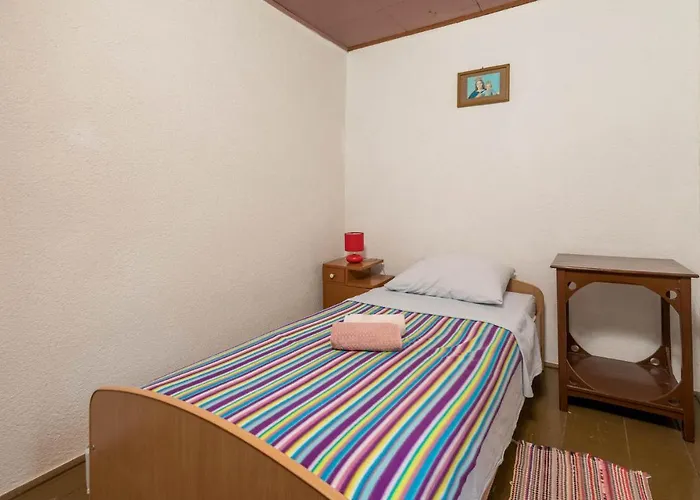 2 Bedroom Stunning In 度假居